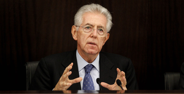 monti1 Due ‘ gocce ‘ d’acqua .