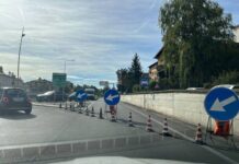 Ci scrivono: «Invece di ridurre il rumore le barriere fonoassorbenti zona Largo Flaiano creano un’eco»