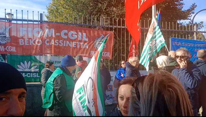 Presidio lavoratori Beko in provincia Varese 26 ottobre 2026